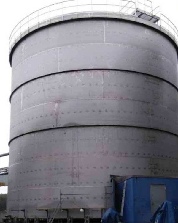 Tank installation and welding work for the paper and cellulose industry